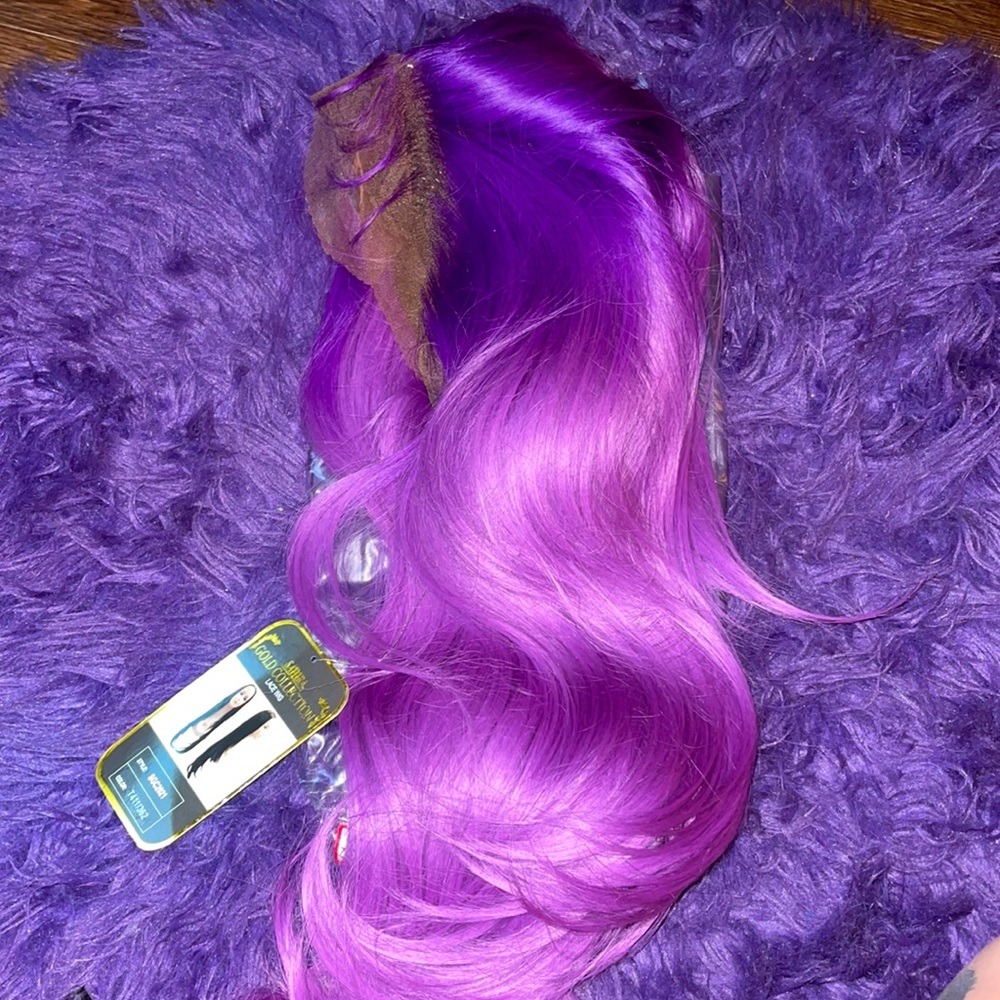 Brand new lace front purple